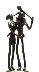 " Die Kleine Familie " Eisenguss H ca 19 cm Preis 60,-- Euro